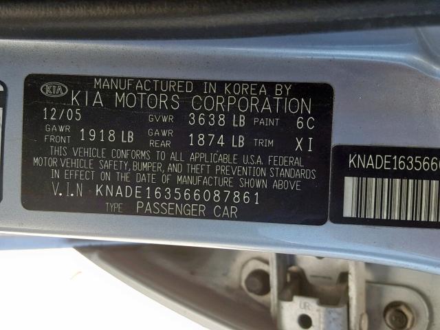 KNADE163566087861 - 2006 KIA RIO 5 SILVER photo 10