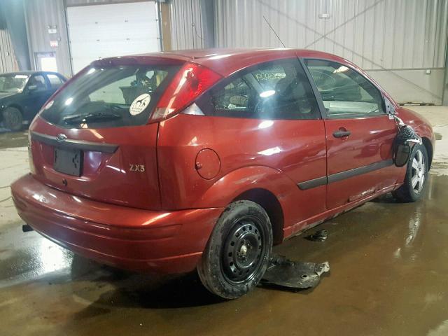 3FAFP31393R179794 - 2003 FORD FOCUS ZX3 RED photo 4