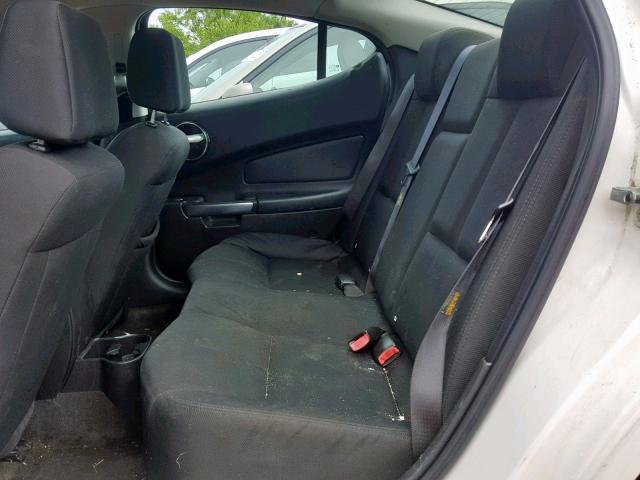 2G2WP552561132122 - 2006 PONTIAC GRAND PRIX WHITE photo 6