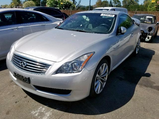 JNKCV66EX9M722696 - 2009 INFINITI G37 BASE SILVER photo 2