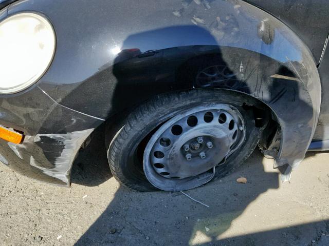 3VWPG3AG8AM036683 - 2010 VOLKSWAGEN NEW BEETLE BLACK photo 9