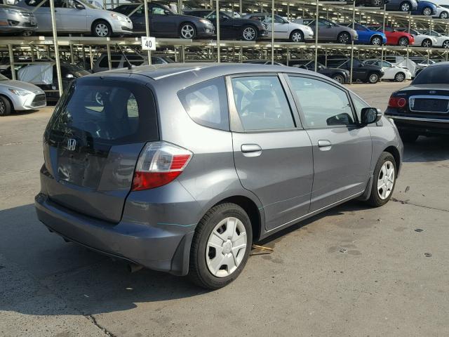 JHMGE8H37DC003929 - 2013 HONDA FIT GRAY photo 4