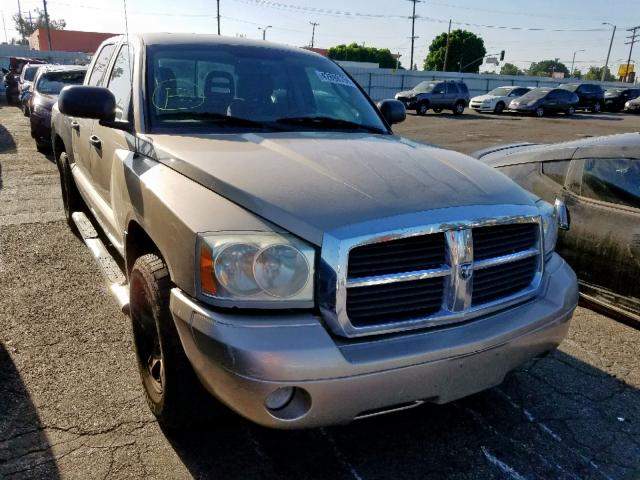 1D7HE48K25S134348 - 2005 DODGE DAKOTA QUA TAN photo 1