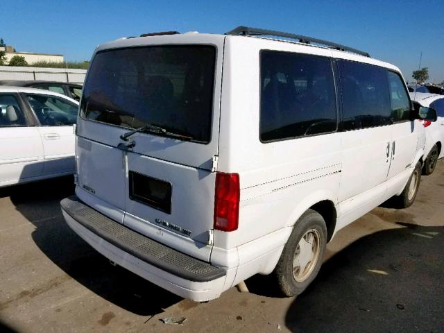 1GNDM19W4WB200452 - 1998 CHEVROLET ASTRO WHITE photo 4