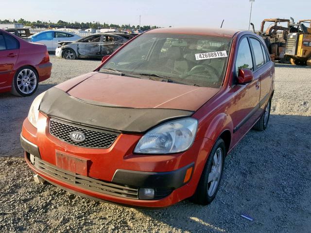 KNADE163766122593 - 2006 KIA RIO 5 RED photo 2