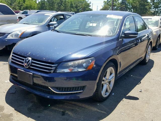 1VWBP7A32EC019805 - 2014 VOLKSWAGEN PASSAT SE BLUE photo 1