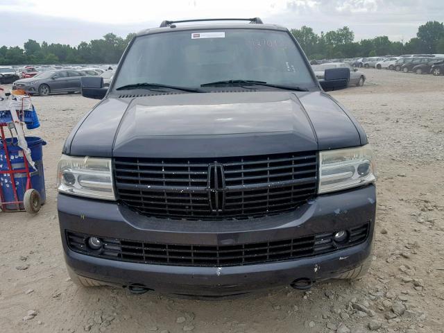 5LMFL28517LJ13468 - 2007 LINCOLN NAVIGATOR 黑色 照片 9