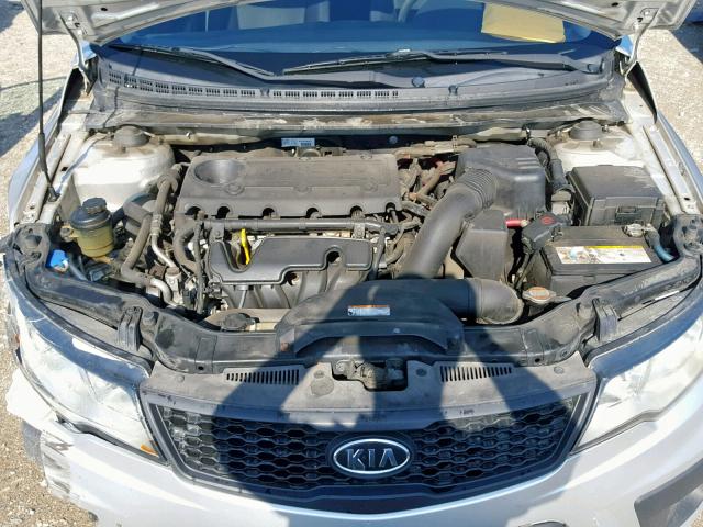 KNAFU6A26C5591408 - 2012 KIA FORTE EX SILVER photo 7