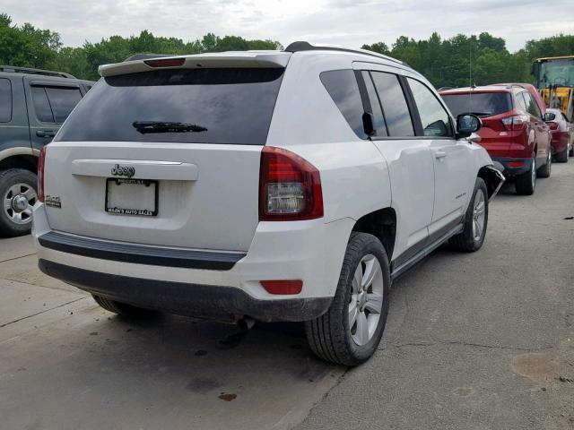 1C4NJDBBXED622114 - 2014 JEEP COMPASS SP თეთრი ფოტო 4