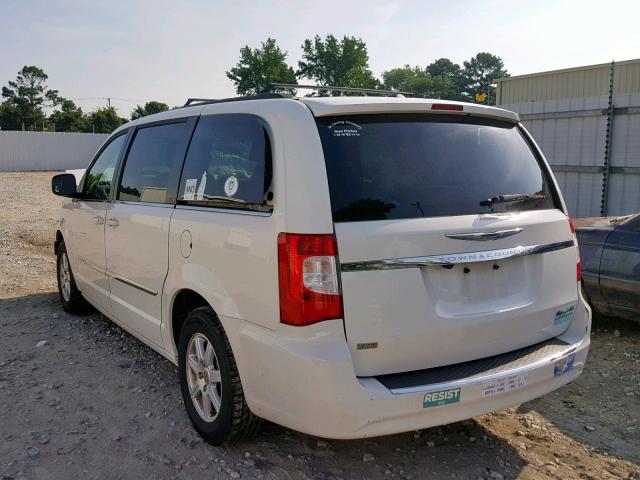 2C4RC1BG6CR234393 - 2012 CHRYSLER TOWN & COU WHITE photo 3