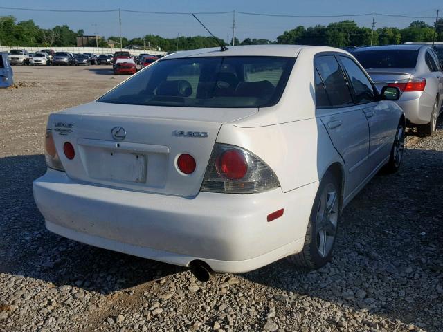 JTHBD192420060890 - 2002 LEXUS IS 300 WHITE photo 4