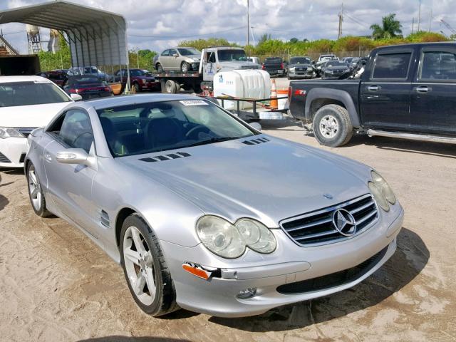 WDBSK75F14F069127 - 2004 MERCEDES-BENZ SL 500 SILVER photo 1