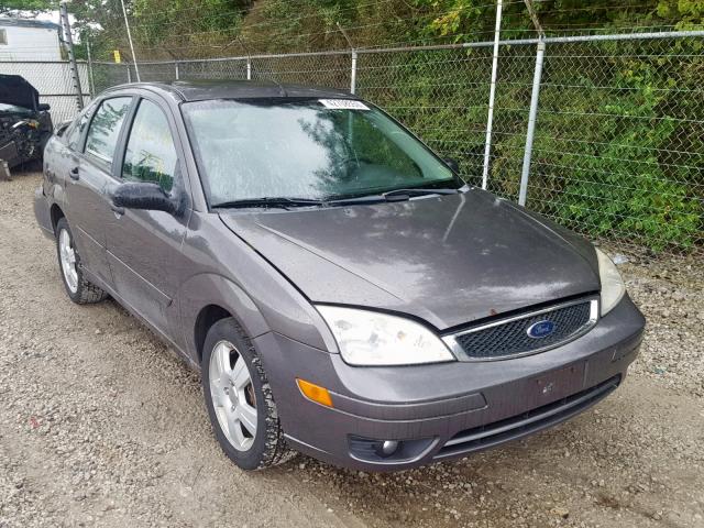 1FAHP34N06W112914 - 2006 FORD FOCUS ZX4 GRAY photo 1