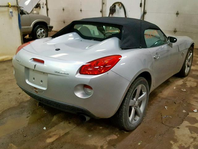 1G2MB35B87Y126405 - 2007 PONTIAC SOLSTICE SILVER photo 4