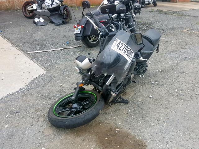 JKAENEB16FDA02764 - 2015 KAWASAKI EN650 B 黑色 照片 2