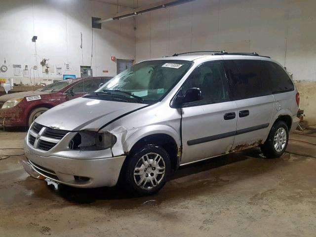 1D4GP25RX5B195049 - 2005 DODGE CARAVAN SE SILVER photo 2