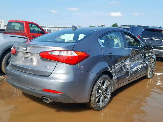 KNAFX4A87F5316750 - 2015 KIA FORTE EX GRAY photo 4