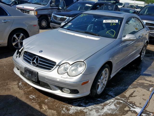 WDBTJ76H63F045248 - 2003 MERCEDES-BENZ CLK 55 AMG SILVER photo 2