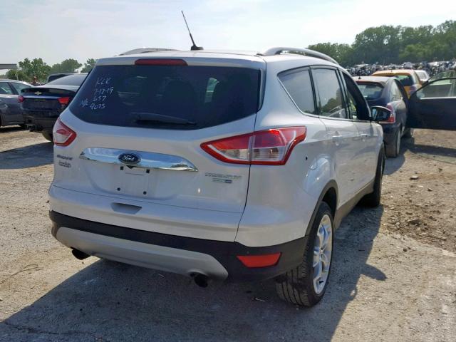 1FMCU9J99FUC79075 - 2015 FORD ESCAPE TIT WHITE photo 4