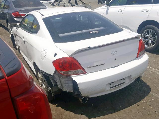 KMHHM65D66U220701 - 2006 HYUNDAI TIBURON GS WHITE photo 3