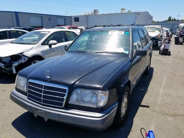 WDBEA92E4RF286282 - 1994 MERCEDES-BENZ E 320 BLACK photo 2