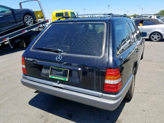 WDBEA92E4RF286282 - 1994 MERCEDES-BENZ E 320 BLACK photo 4