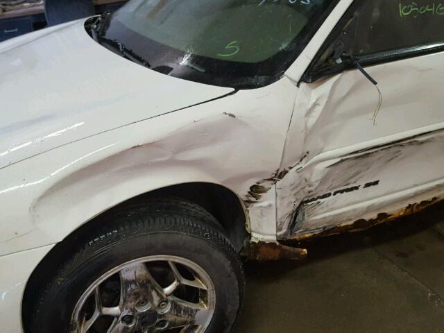 1G2WK52J73F161670 - 2003 PONTIAC GRAND PRIX WHITE photo 9