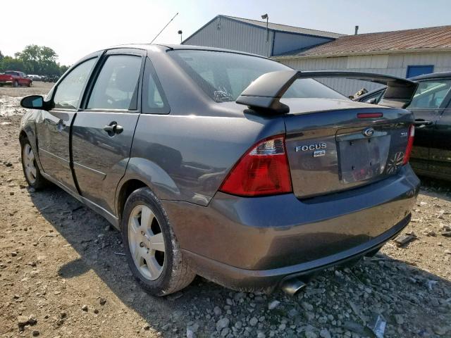 1FAFP34N06W160159 - 2006 FORD FOCUS ZX4 GRAY photo 3