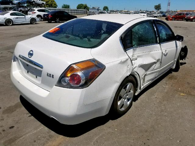 1N4AL21E48C172629 - 2008 NISSAN ALTIMA 2.5 WHITE photo 4