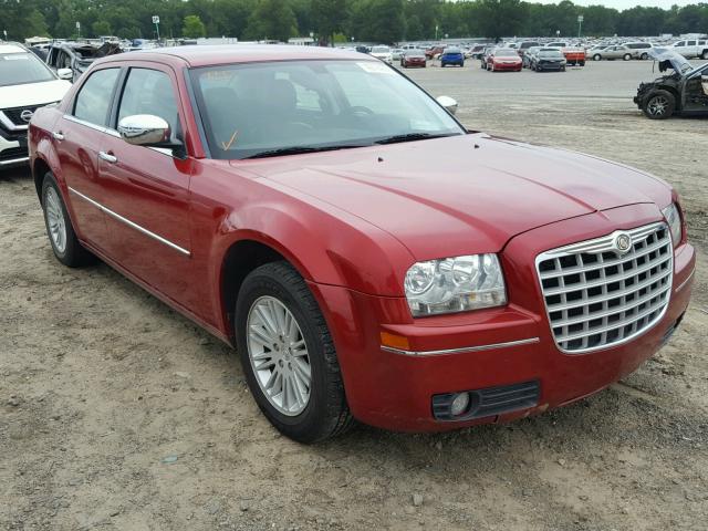 2C3CA5CV5AH206530 - 2010 CHRYSLER 300 TOURIN RED photo 1