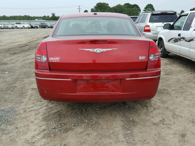 2C3CA5CV5AH206530 - 2010 CHRYSLER 300 TOURIN RED photo 9