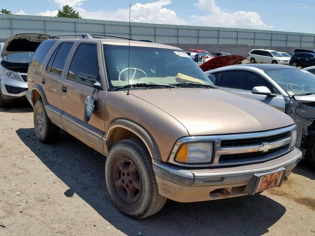 1GNDT13WXV2216701 - 1997 CHEVROLET BLAZER BEIGE photo 1