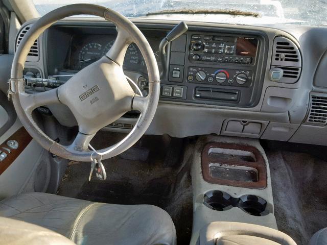 1GKEK63R5YR176387 - 2000 GMC DENALI GRAY photo 9