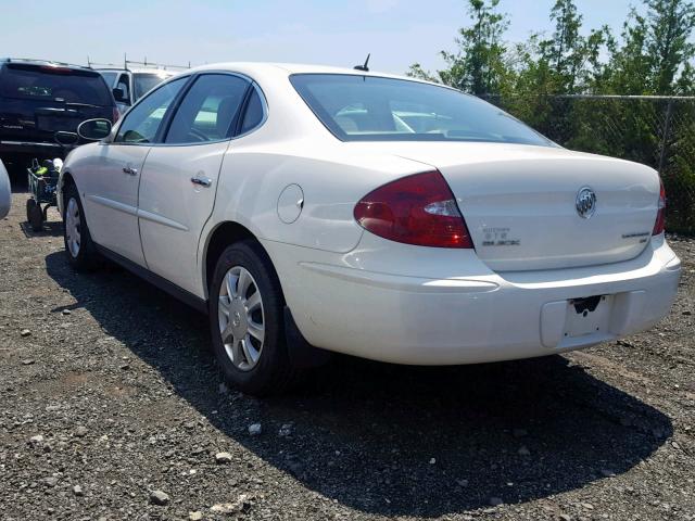 2G4WC582561286859 - 2006 BUICK LACROSSE C WHITE photo 3