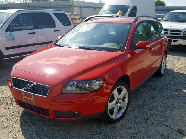 YV1MJ682962168881 - 2006 VOLVO V50 T5 RED photo 2