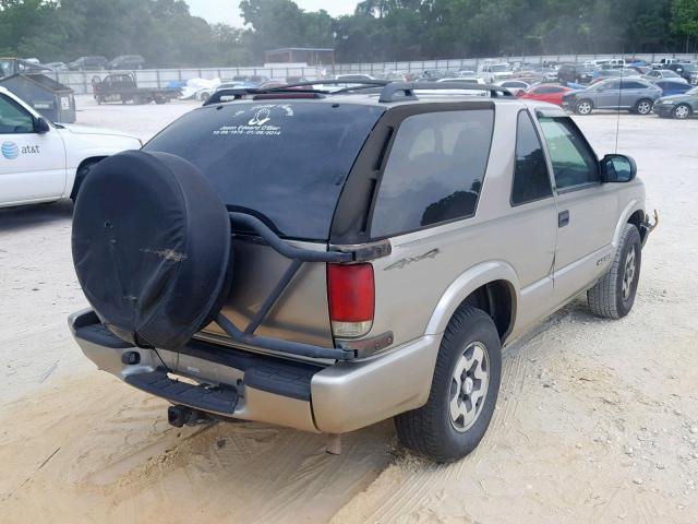 1GNCT18W31K213637 - 2001 CHEVROLET BLAZER GOLD photo 4