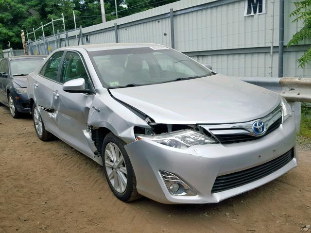 4T1BD1FK3DU069416 - 2013 TOYOTA CAMRY HYBR SILVER photo 1