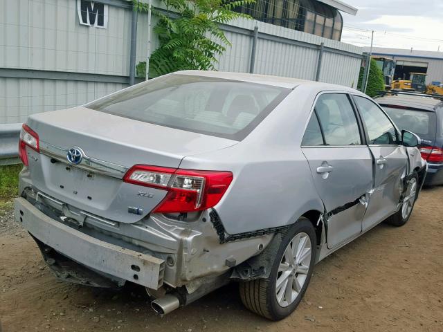 4T1BD1FK3DU069416 - 2013 TOYOTA CAMRY HYBR SILVER photo 4