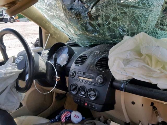 3VWCK21Y63M314256 - 2003 VOLKSWAGEN NEW BEETLE თეთრი ფოტო 9