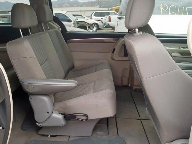 2V4RW4D14AR227348 - 2010 VOLKSWAGEN ROUTAN S GREEN photo 6