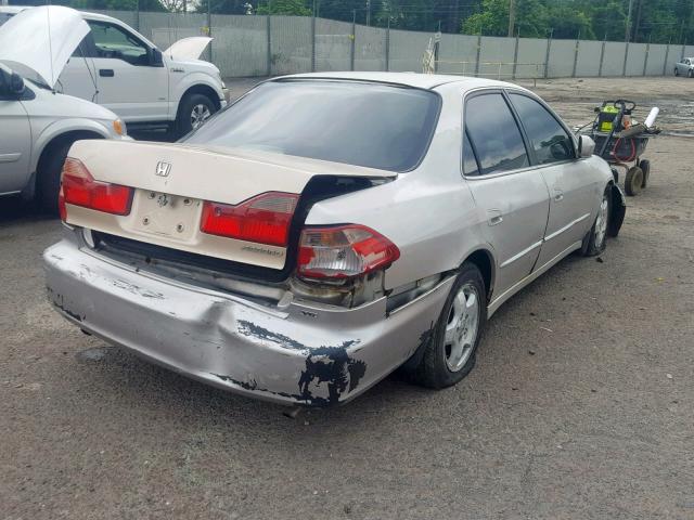 1HGCG1650XA065955 - 1999 HONDA ACCORD EX SILVER photo 4