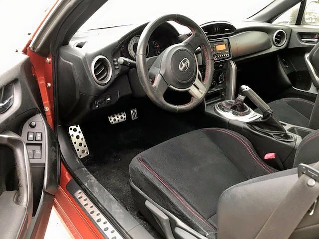 JF1ZNAA19D2705255 - 2013 TOYOTA SCION FR-S ORANGE photo 9