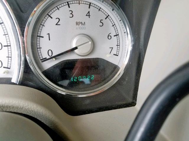 1A8HW58238F153378 - 2008 CHRYSLER ASPEN LIMI GRAY photo 8