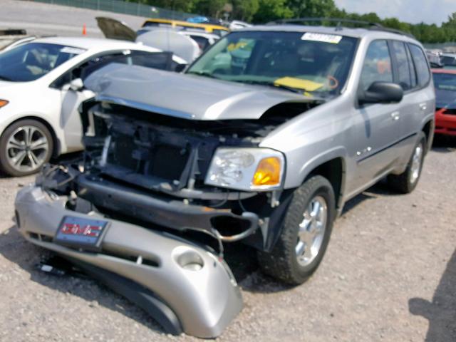 1GKDT13S062193053 - 2006 GMC ENVOY SILVER photo 2