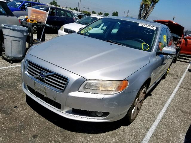 YV1AS982581069520 - 2008 VOLVO S80 3.2 SILVER photo 2