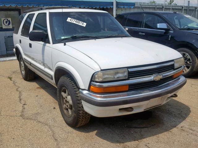 1GNDT13W1X2143673 - 1999 CHEVROLET BLAZER WHITE photo 1