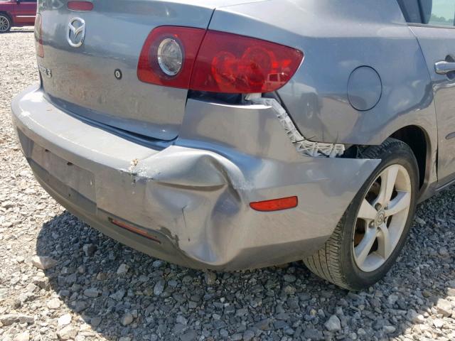 JM1BK12F461452207 - 2006 MAZDA 3 I GRAY photo 9