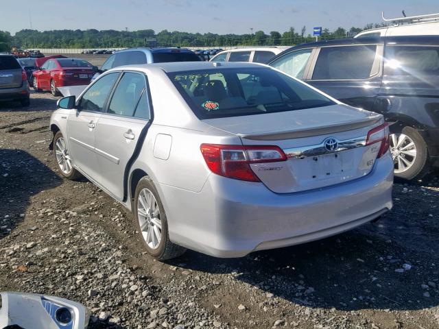 4T1BD1FK2DU089673 - 2013 TOYOTA CAMRY HYBR SILVER photo 3