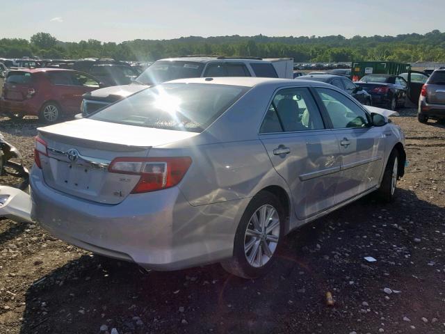 4T1BD1FK2DU089673 - 2013 TOYOTA CAMRY HYBR SILVER photo 4