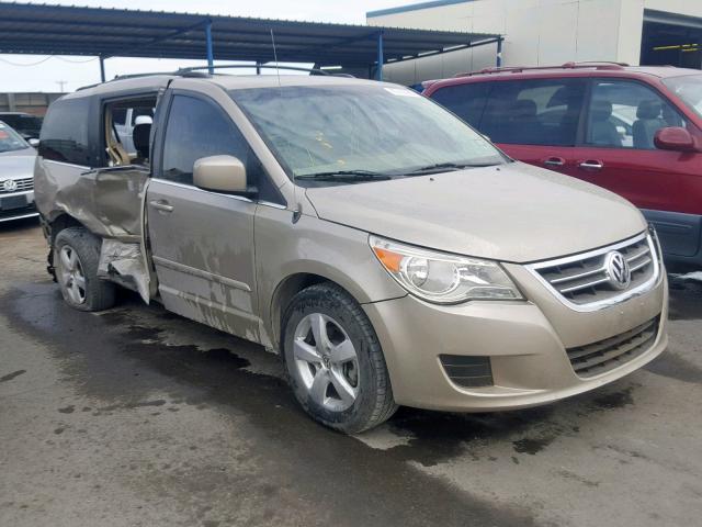 2V8HW34169R501133 - 2009 VOLKSWAGEN ROUTAN SE GOLD photo 1